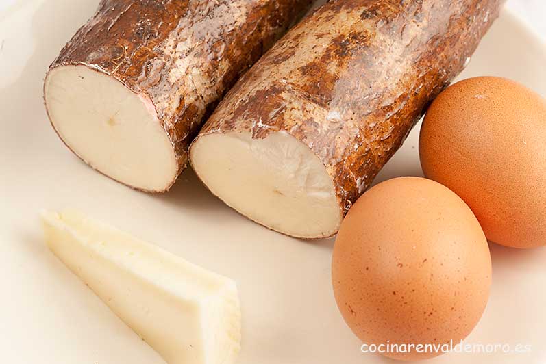 Yuca con huevo