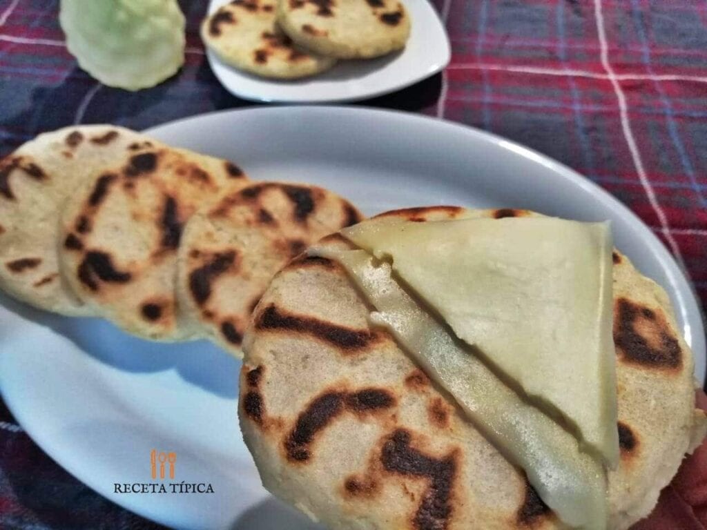 Receta de arepitas de yuca