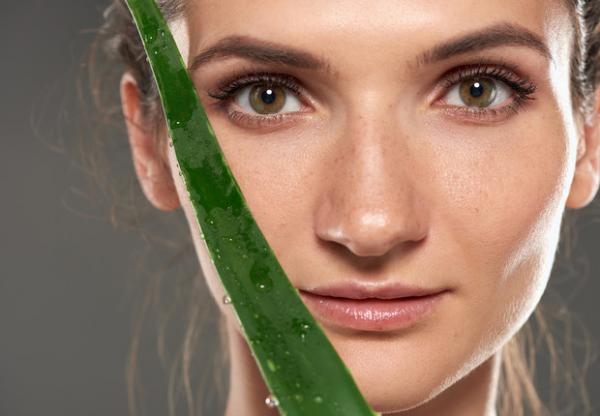 Aloe vera quita ojeras