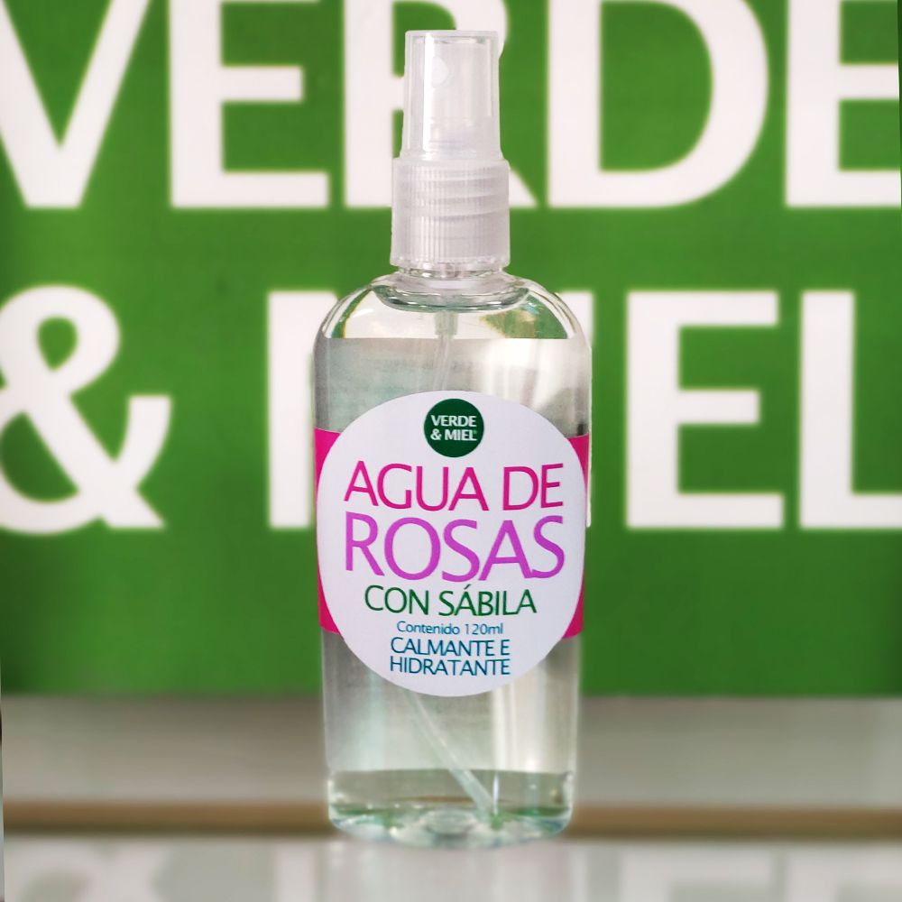Como hacer agua de rosas con aloe vera