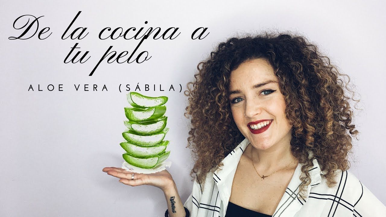 Mascarilla de aloe vera para el cabello rizado