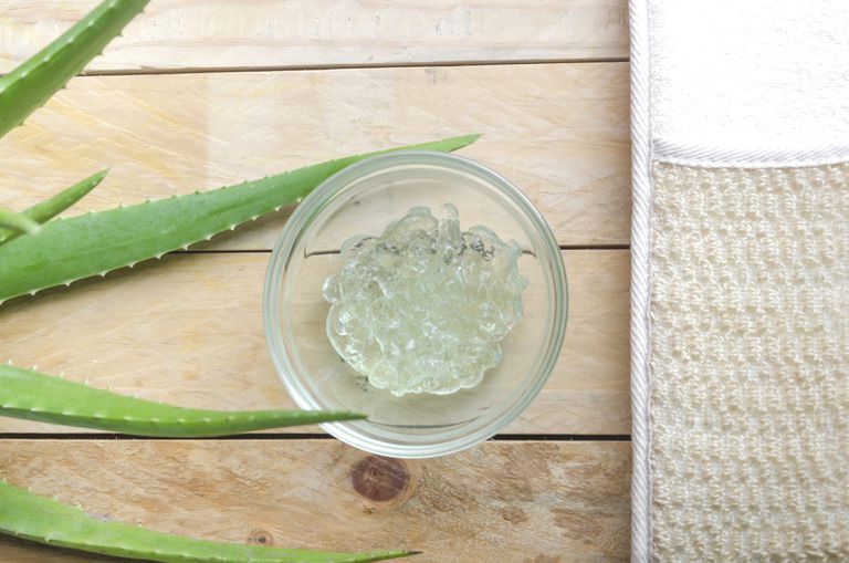 Como hacer mascarillas de aloe vera