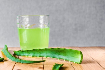 Jugo de aloe vera preparacion
